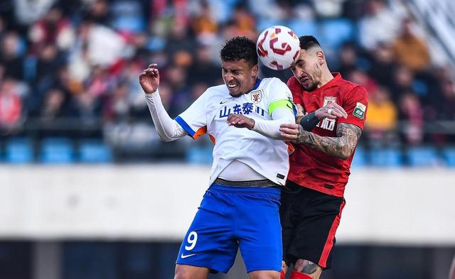 包含马洛卡取得关键胜利，稳定在积分榜中游的词条