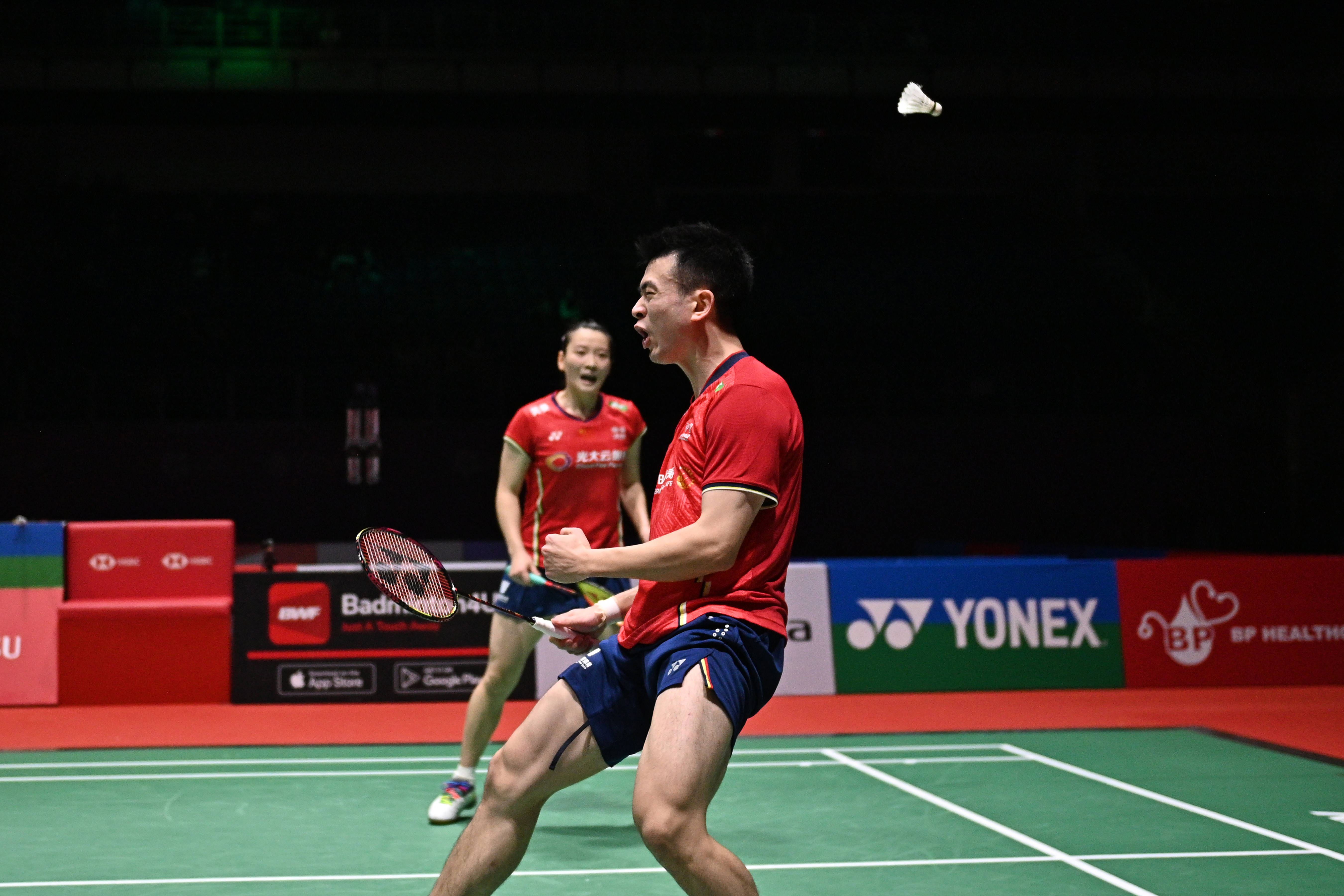 包含泰国羽毛球队鏖战法国羽毛球队，戴资颖送出助攻的词条