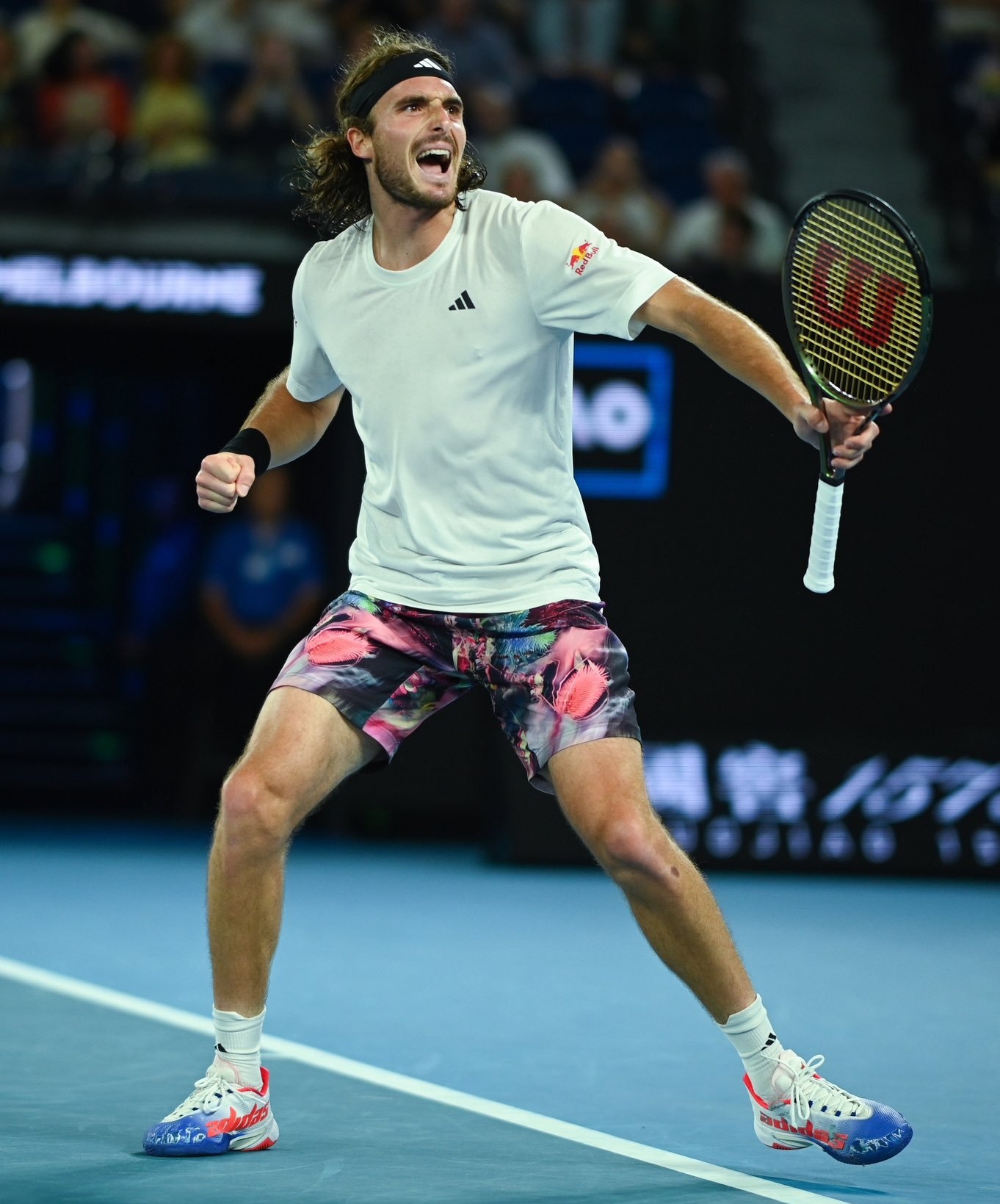 年终总决赛翻盘拉沃尔杯,西西帕斯惊艳四座 年终总决赛翻盘拉沃尔杯,西西帕斯惊艳四座