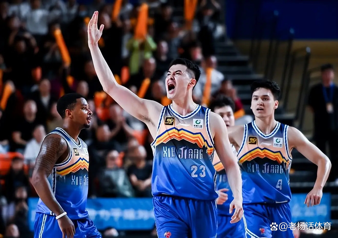 广州队逆转新疆队，塔图姆扛起全队