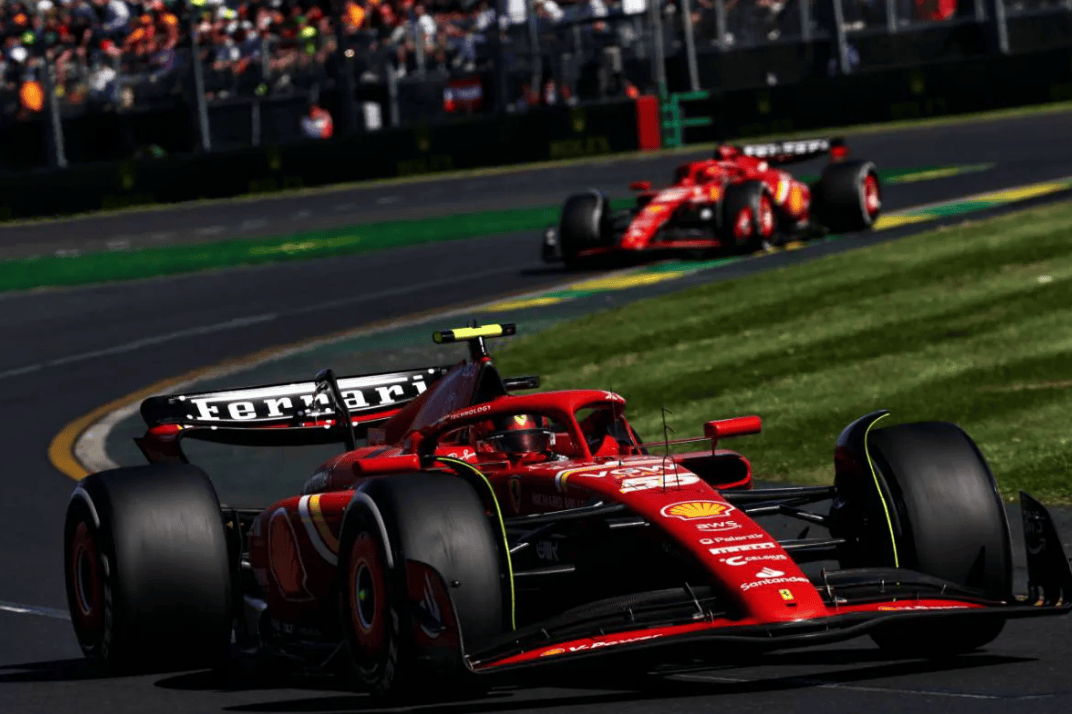 法拉利险胜红牛二队,塞恩斯高光表现 法拉利险胜红牛二队,塞恩斯高光表现