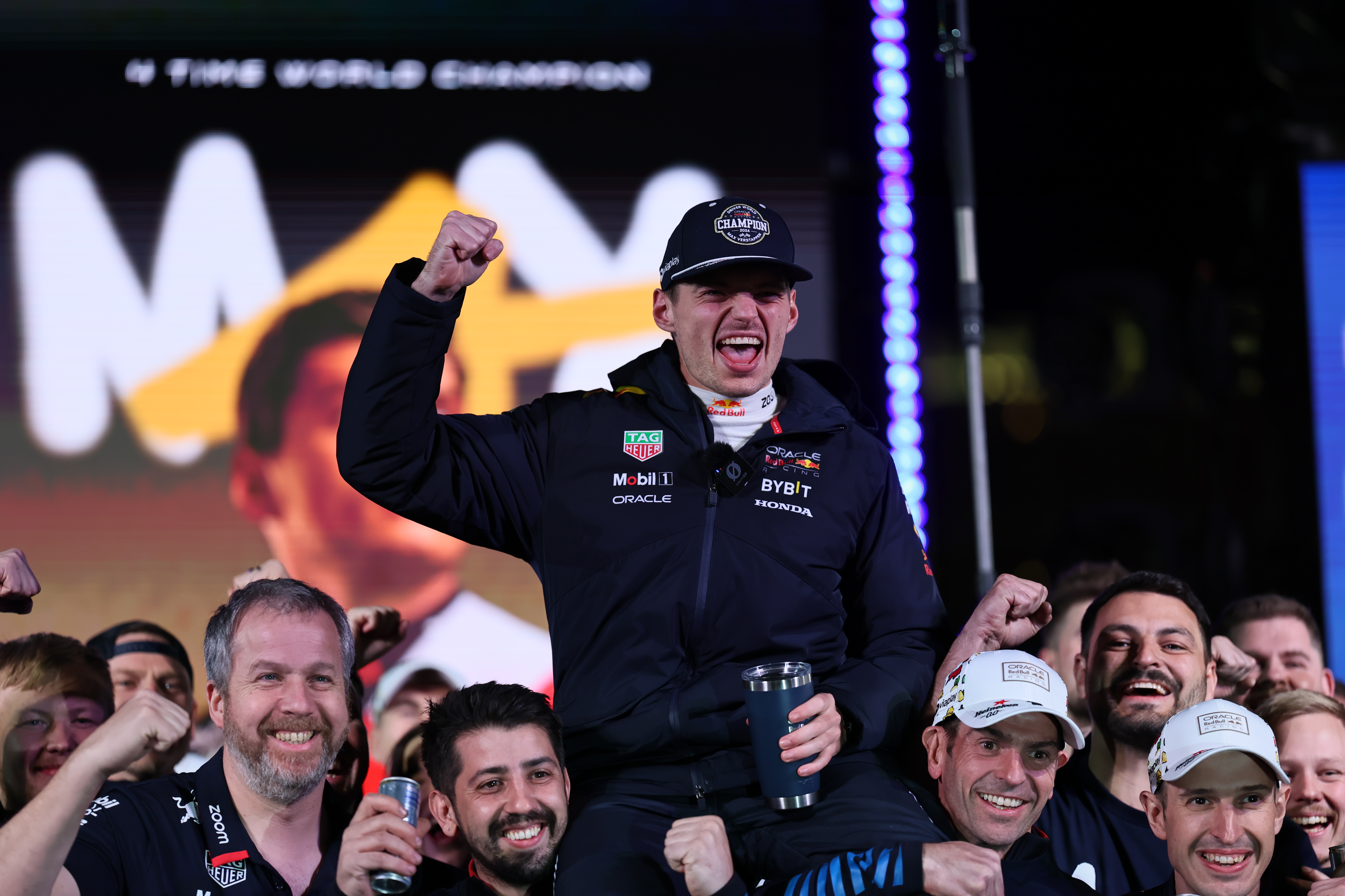 开云APP-红牛二队碾压索伯车队，维斯塔潘高光表现