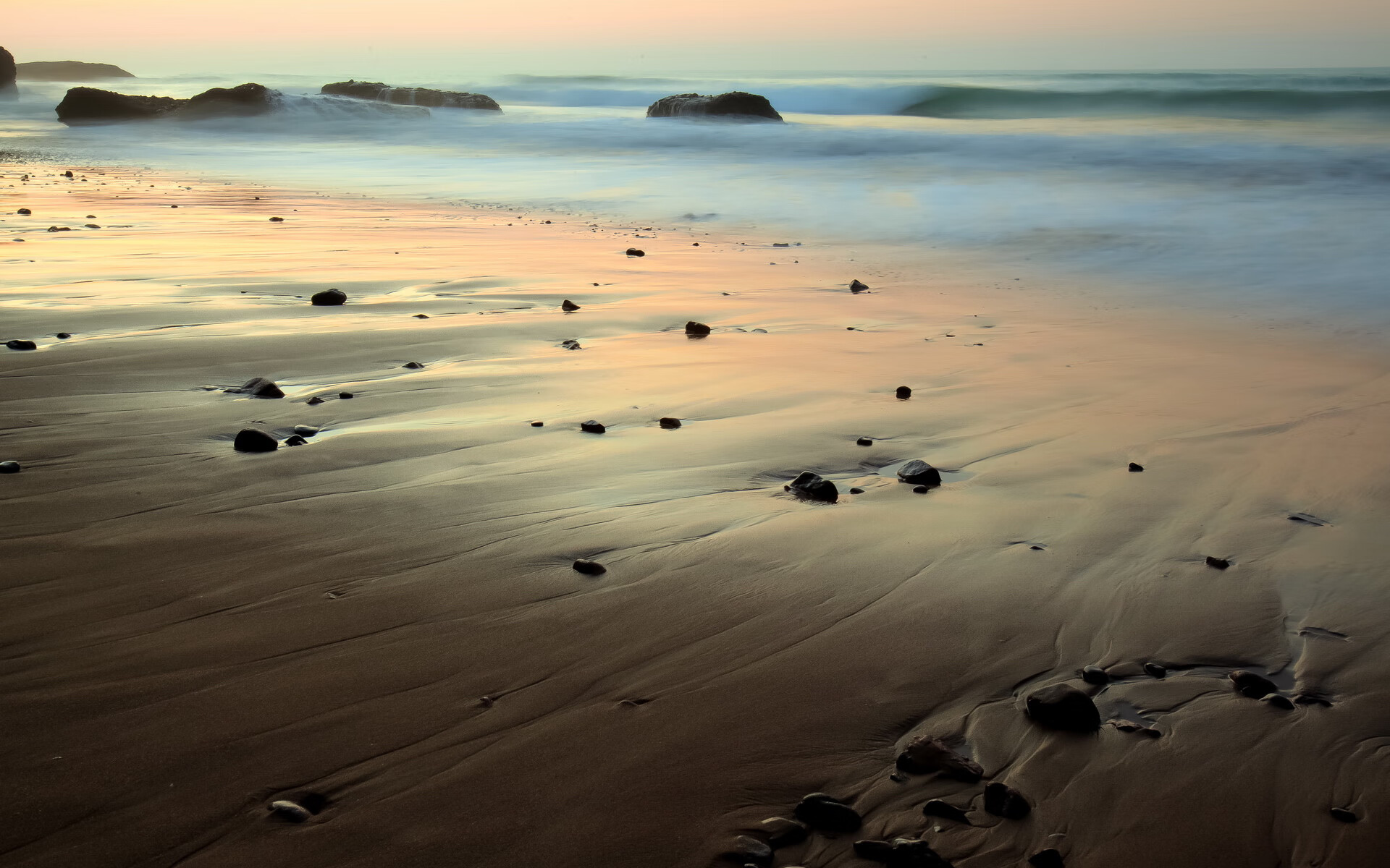 足球小国的逆袭，厄瓜多尔力克巴黎，迪亚斯成为关键先生