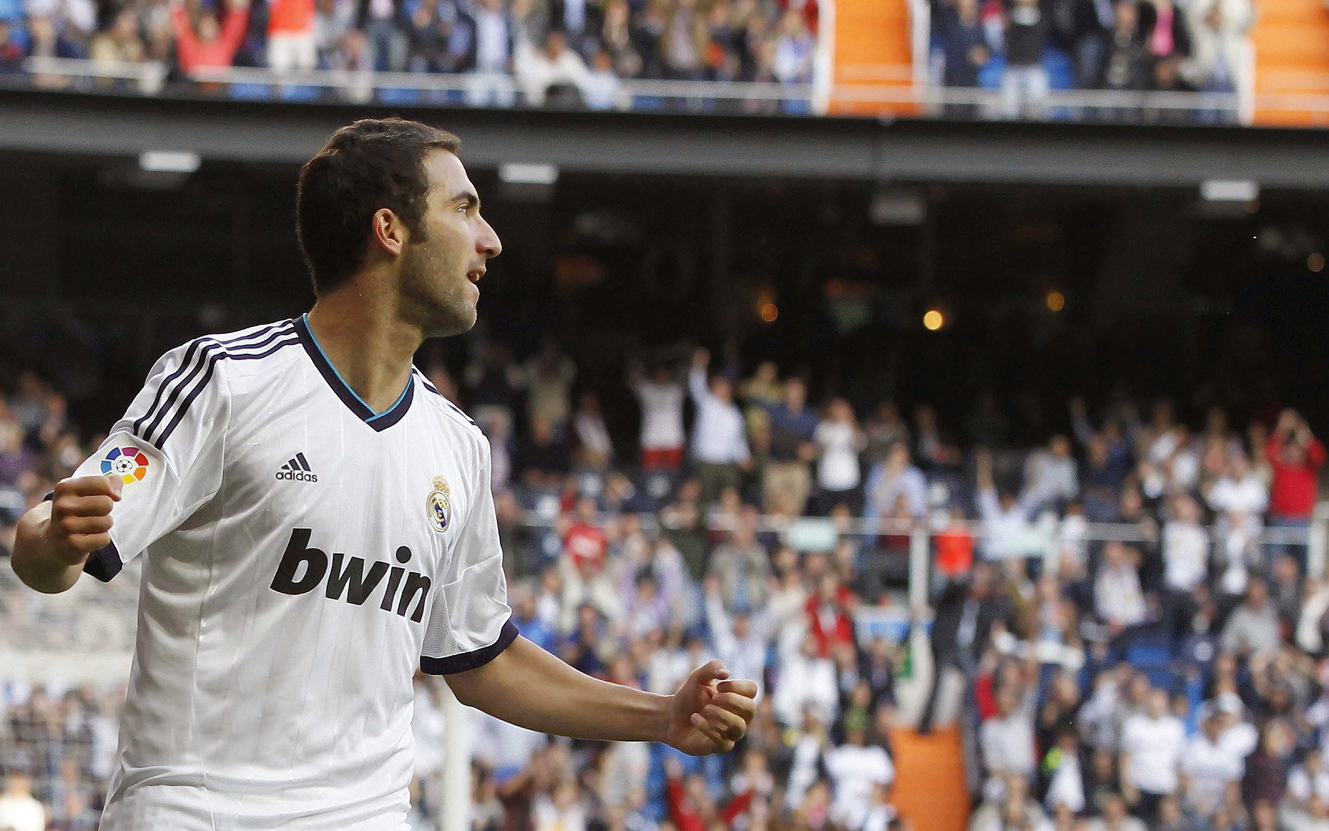 乔治独揽38分统治攻防 开拓者力克北京队迎赛季关键一胜