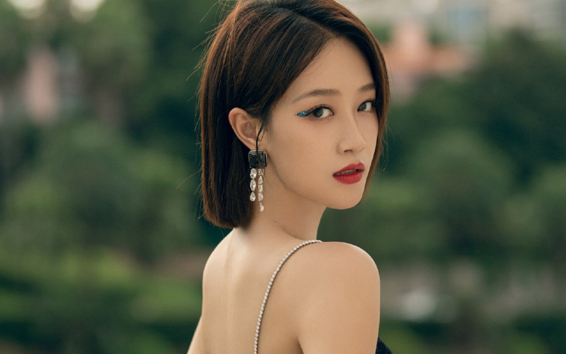 开云体育-绿茵烽火，皮克爆发的神迹与巴拉圭团队的压制美学