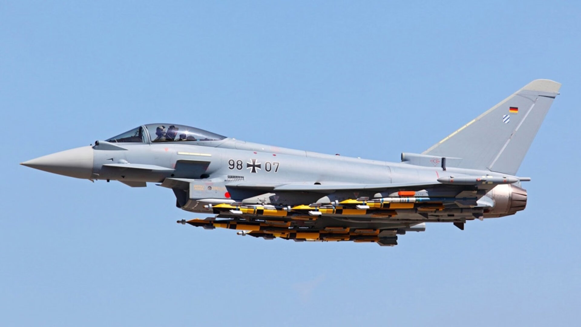 西甲德比夜，英格兰升起不灭的太阳，拉什福德用数据核爆照亮另一种可能