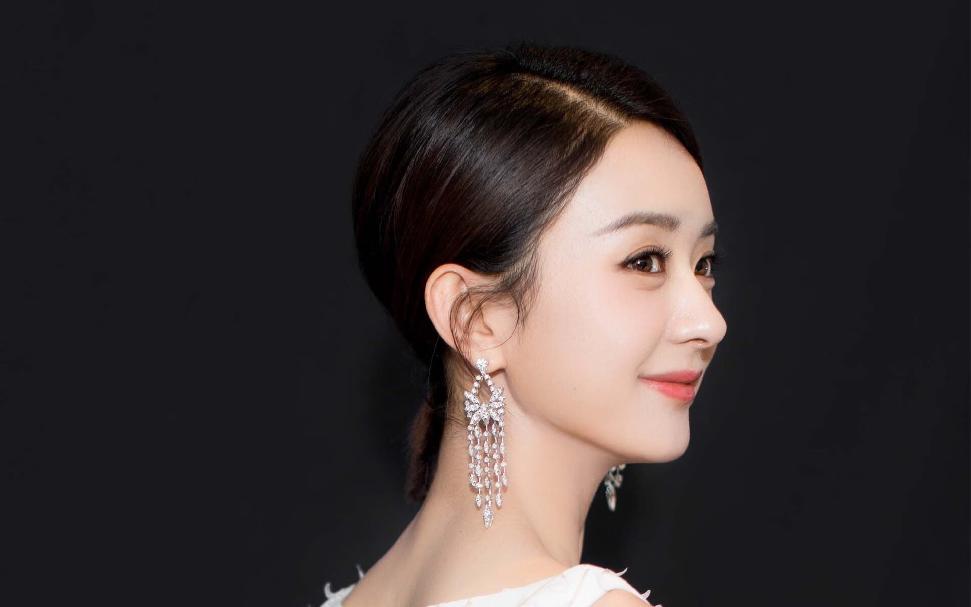 掘金黄蜂博弈间的极限艺术，卢卡·东契奇用一场无解演出，诠释何为数据高原